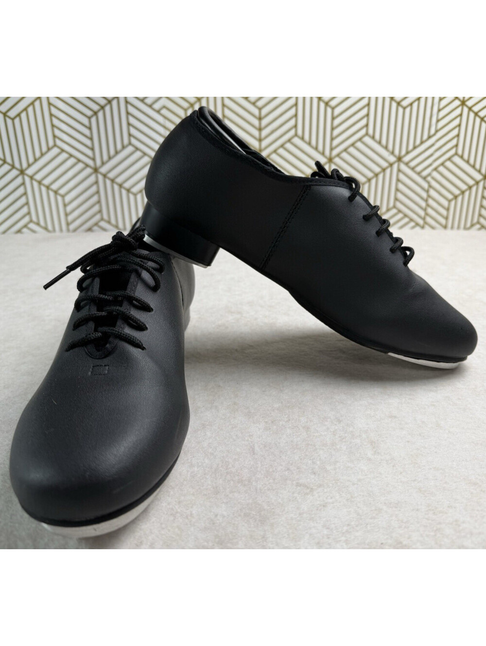 Theatricals Black Tap Dance Shoes Classic Performance Style T9500 Size 10.5